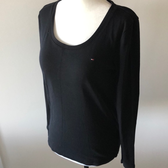 x2 Tommy Hilfiger 🖤 Black Long Sleeve Tops - Picture 2 of 4